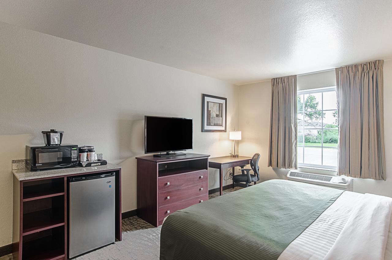 Cobblestone Inn & Suites - Guernsey Exteriér fotografie